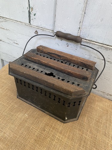Antique carriage foot - carriage,