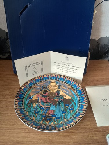 Royal worcester collectors - royal,