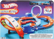 Hot Wheels Toy Car Track Set, Ultra Hots Blast Launch Face-Off (HXR71)