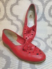 K Skips Womens Leather Shoes