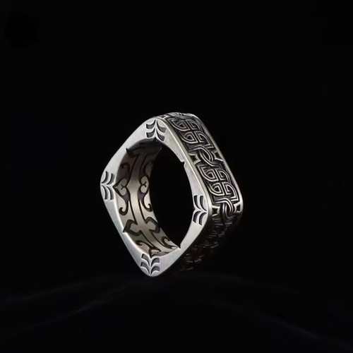 Mens square ring celtic knot - square,