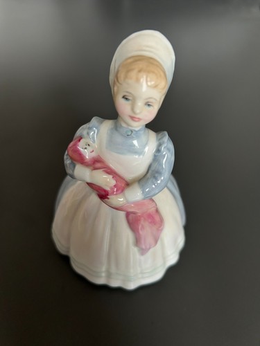 Royal doulton figurine - figurine,