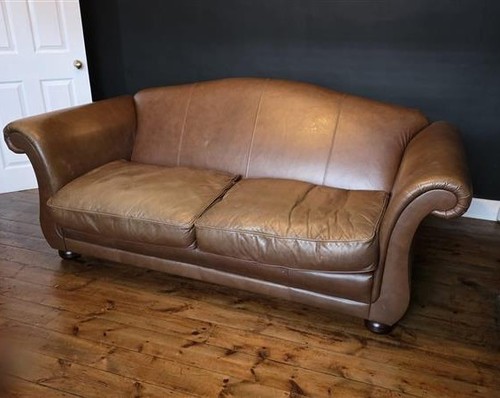 Laura ashley chesterfield - ashley, real
