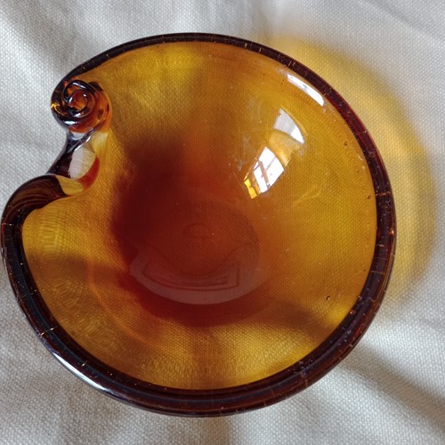 Small vintage amber glass - small,