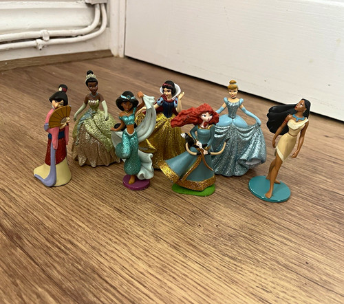 Disney princess figurines set - disney,