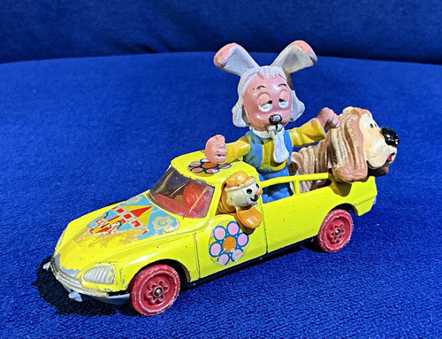 Corgi toys 807 dougal - 807, dougal’s