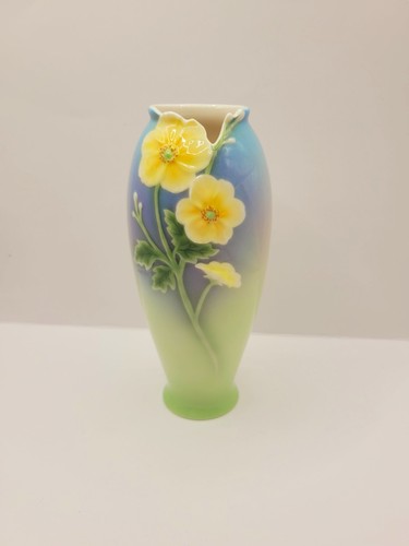Franz porcelain vase fz00001 - porcelain,