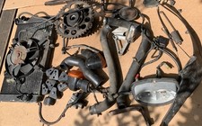 HONDA CBR1100 CBR 1100 BLACKBIRD 1998  JOB LOT OF PARTS  spares or repairs 