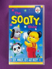 The Sooty Show. Izzy, Whizzy, Let's GET Bizzy! VHS Video Tape