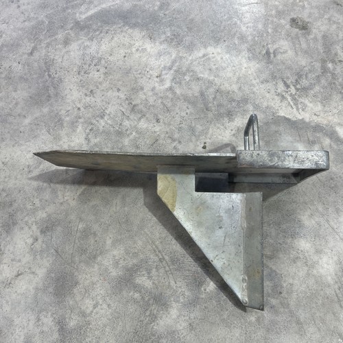 Strong boy acrow props - strong,