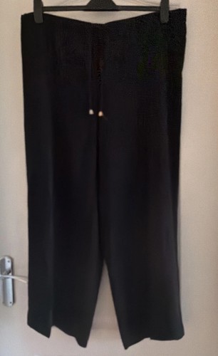 Ann harvey black wide - harvey, leg