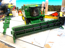 BRUDER.1:16. JOHN DEERE T670i