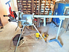 RIDGID 300 PIPE THREADER