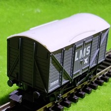 N24 - N Gauge - Peco box fish