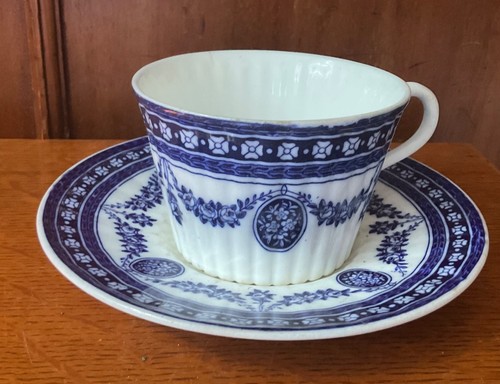 Large antique wedgwood cup - antique,