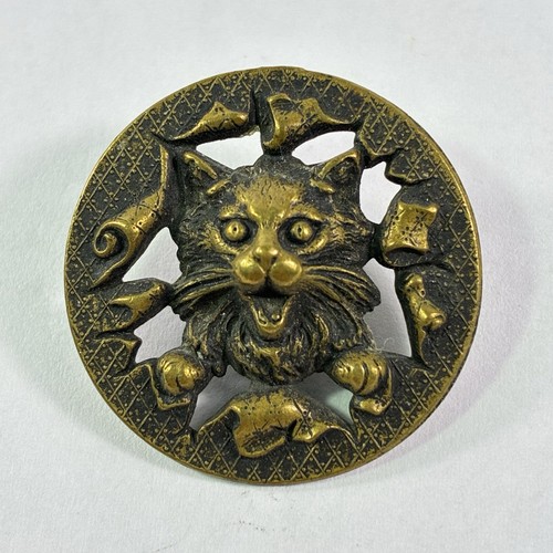 Antique brass picture - picture, button