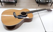 MARTIN 000-28 Acoustic Guitar