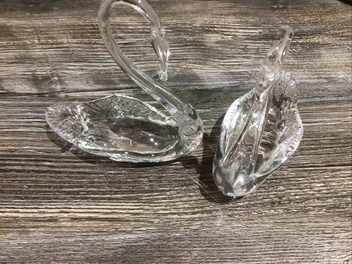 Glass swans ornaments 2 - swans,