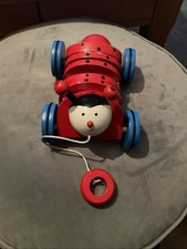 VINTAGE WOODEN PULL ALONG