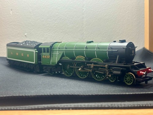 Hornby gauge flying - oo,