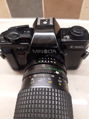 Minolta 300s slr 35mm film - 35mm,