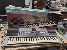 Yamaha PortaSound PSS-390