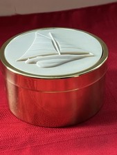 Party lite round brass - round,