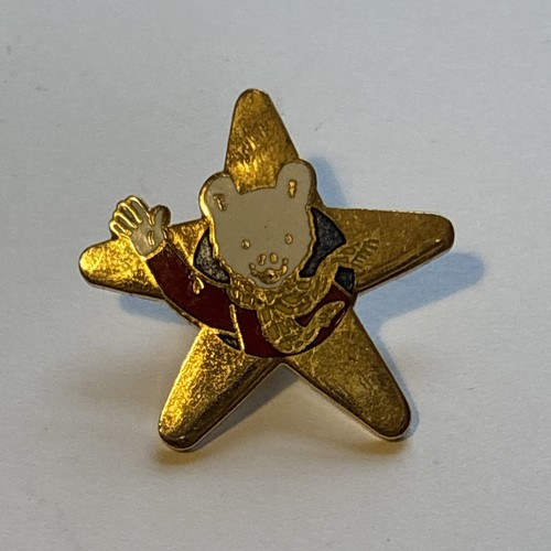 Rupert bear star metal badge - rupert,