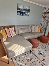 Italian Beige Leather Corner