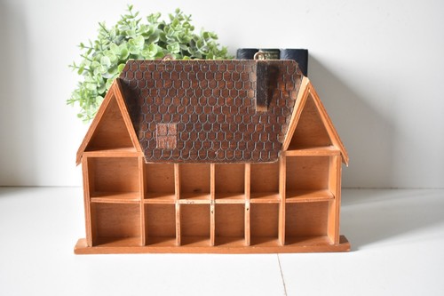 Vintage wooden house thimble - vintage,