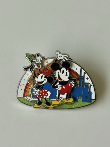Mickey minnie and goofy - mickey,, pride