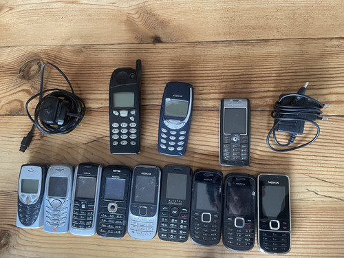 Vintage mobile phones joblot - mobile,