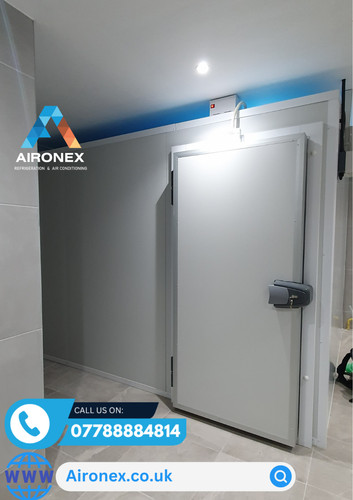 Cold room walk - room,, in