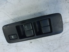 NISSAN QASHQAI J10 FRONT WINDOW SWITCH DRIVERS RIGHT 25401JD00A 2008