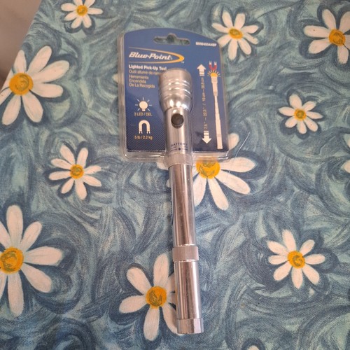 Blue point lighted pick - point,
