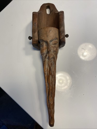 Black forest carved wood - black,