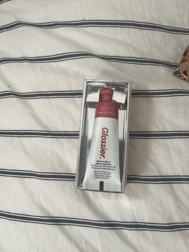 Glossier cloud paint seamless - paint,