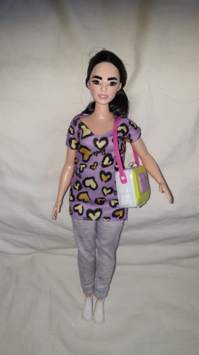 Barbie curvy doll black - curvy,