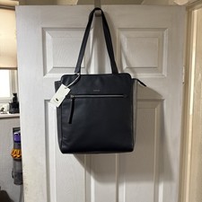 Radley Gordon Road Medium Navy