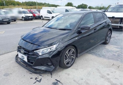 Hyundai i20 breaking - hyundai,