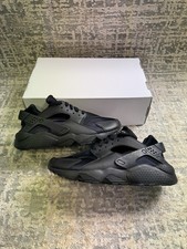 Size 7.5 - Nike Air Huarache
