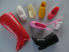 SINDY DOLL VINTAGE ODD SHOES