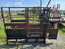Cattle Crush/cattle Barrier/cattle Trailer/farm Trailer/tractor/cattle Feeder