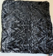 Liberty of London Ianthe Flocked Velvet Cushion Covers – Set of 6 (40cm) VGC 