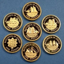 £1 ONE POUND COINS. iSLE OF