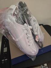 Ladies Brand New White Size 5