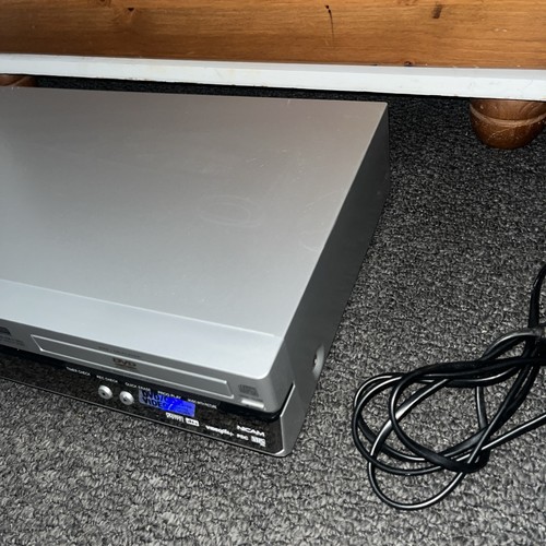 Panasonic vp30 dvd player - panasonic,