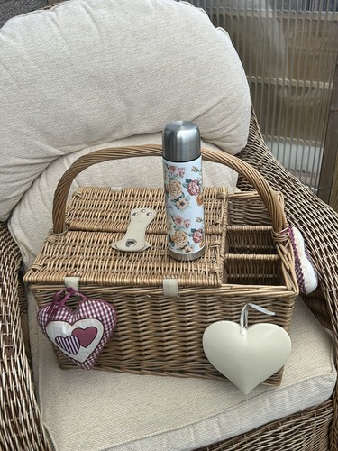 Huntsman wicker picnic - wicker,