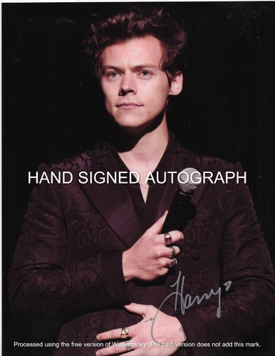 Harry styles hand signed 8 - harry,