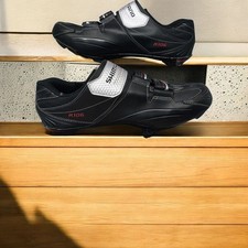 Shimano "R 106" Black / Silver